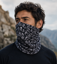 Cargar imagen en el visor de la galería, Cuello Pañoleta bufanda balaclava Microfibra calaveras
