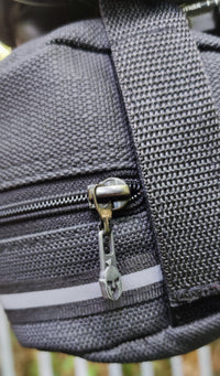 Cargar imagen en el visor de la galería, Bolso De Sillín Porta Herramientas
