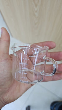 Cargar imagen en el visor de la galería, Taza De Café Medidora Espumadora Leche Boquilla Doble con Oreja
