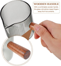 Cargar imagen en el visor de la galería, Taza De Café Medidora Espumadora de Leche Con Mango
