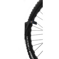 Cargar imagen en el visor de la galería, Soporte Bicicleta Pared Vertical 30 kilos - Compatible Llantas Anchas
